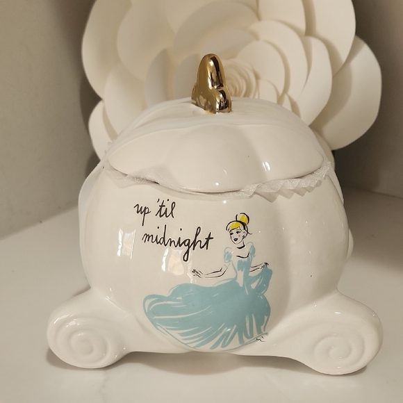 Disney Cinderella Pumpkin Trinket Box - Picture 1 of 7